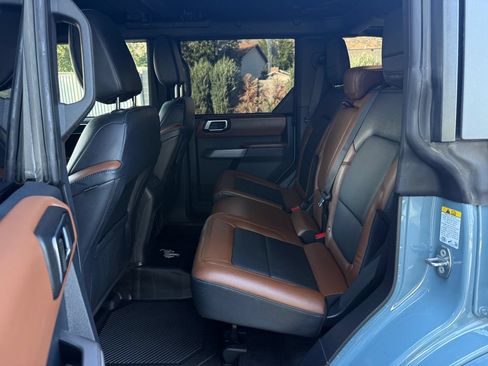 Used 2022 Ford Bronco Outer Banks AWD/4WD image 37