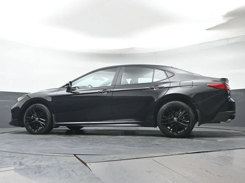 Used 2026 Toyota Camry SE AWD/4WD image 35