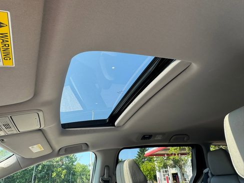 Used 2019 Honda Odyssey EX-L image 22