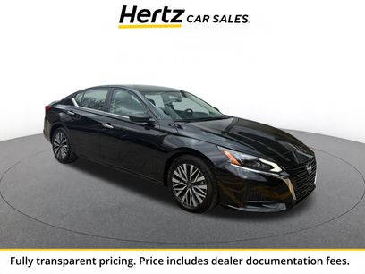 Used 2025 Nissan Altima 2.5 SV