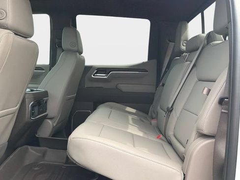 New 2026 GMC Sierra 1500 SLT AWD/4WD image 12