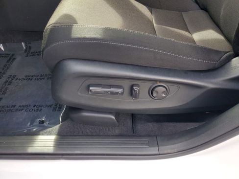 Certified 2023 Honda CR-V EX image 19