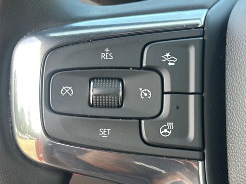 Used 2023 Chevrolet Blazer RS w/ Driver Confidence II Package FWD image 25