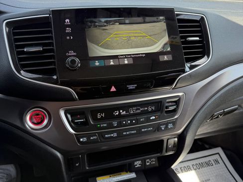 Used 2021 Honda Pilot Special Edition image 24