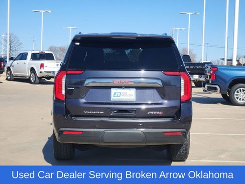 Used 2023 GMC Yukon AT4 w/ Technology Package image 7