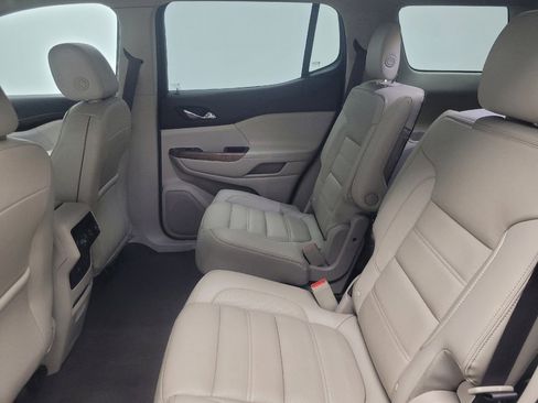 Used 2019 GMC Acadia Denali w/ Technology Package AWD/4WD image 18