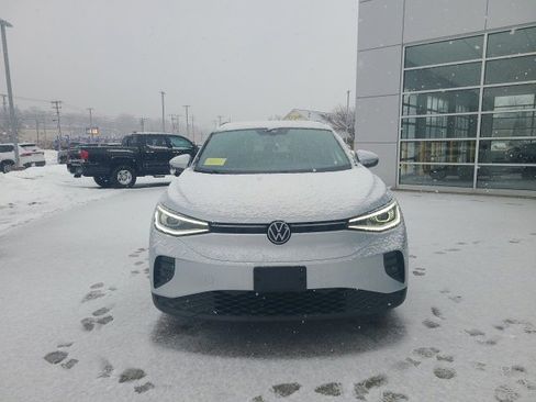 Used 2022 Volkswagen ID.4 Pro S image 2