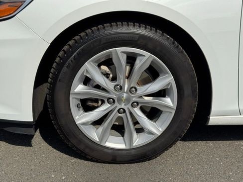 Used 2020 Chevrolet Malibu LT image 10