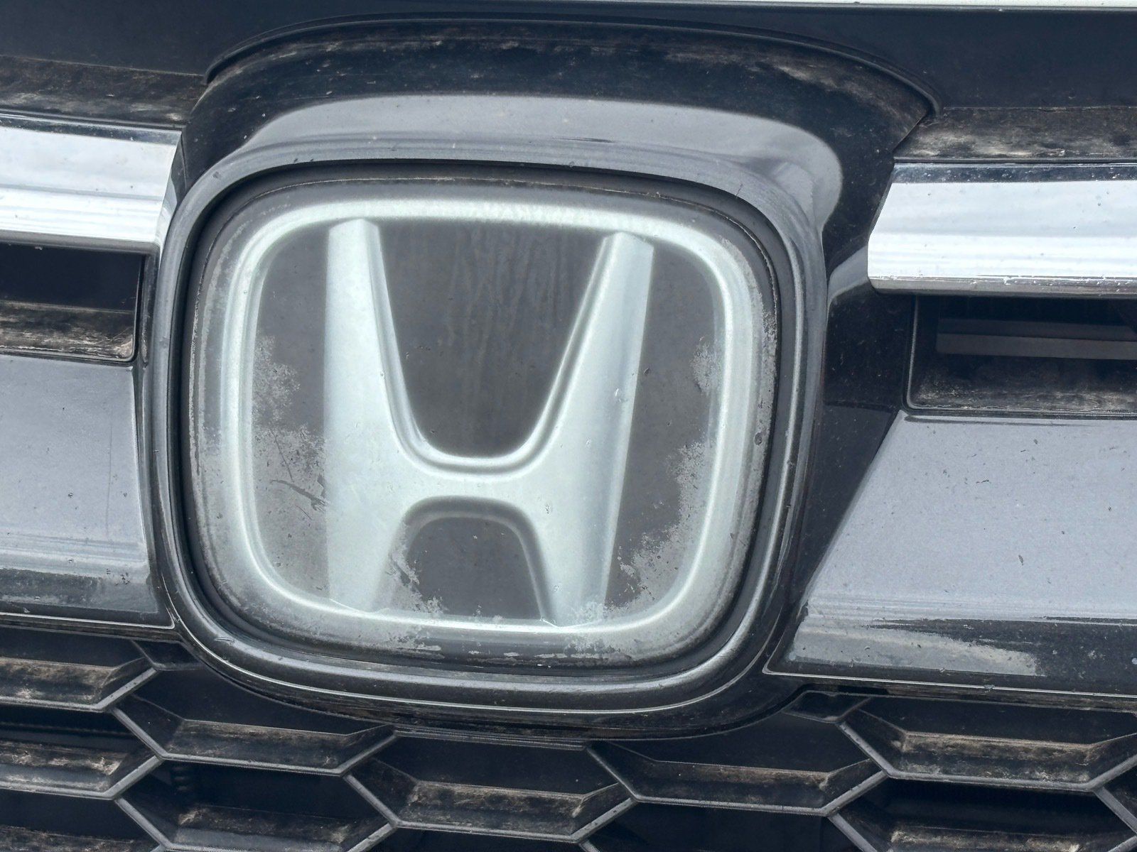 Used 2015 Honda CR-V Touring image 9