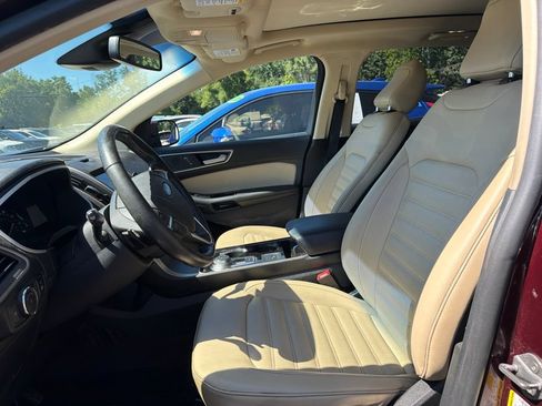 Used 2020 Ford Edge SEL w/ Convenience Package AWD/4WD image 9