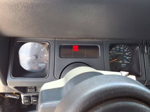 Used 1994 Jeep Wrangler S AWD/4WD image 15