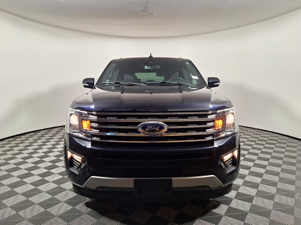 Used 2021 Ford Expedition XLT RWD image 2