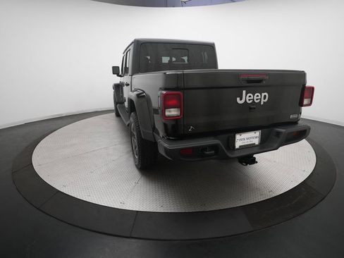 Used 2021 Jeep Gladiator Overland w/ Cold Weather Group image 33