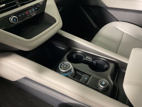 New 2026 Ford Explorer Active w/ Active Comfort Package RWD image 20
