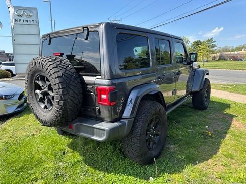 Used 2019 Jeep Wrangler Unlimited Sahara w/ Quick Order Package 24M Moab AWD/4WD image 21