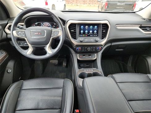 Used 2021 GMC Acadia Denali image 10