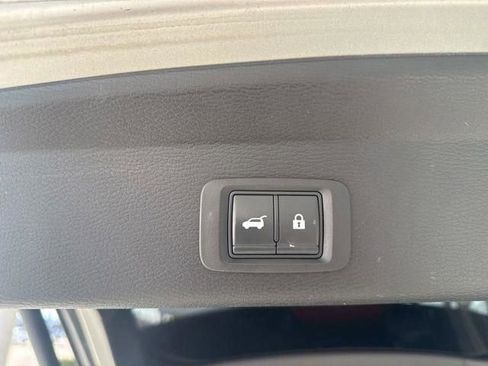 Used 2022 Mitsubishi Outlander SE image 20