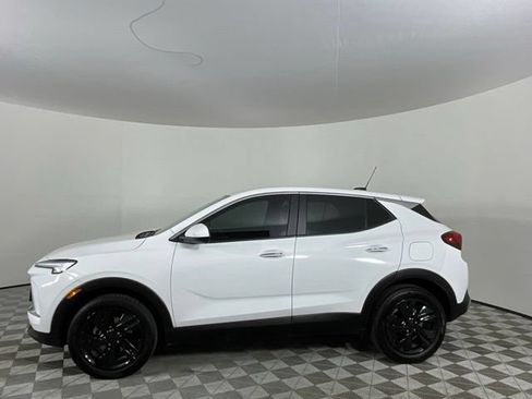 Used 2025 Buick Encore GX Preferred FWD image 8