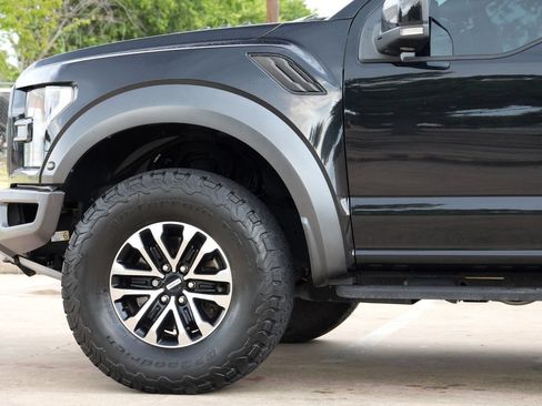 Used 2020 Ford F150 Raptor w/ Equipment Group 802A Luxury AWD/4WD image 22