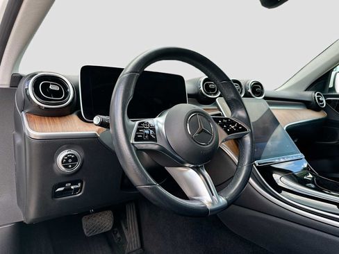 Used 2022 Mercedes-Benz C 300 Sedan image 9