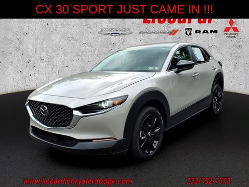 Used 2024 MAZDA CX-30 AWD 2.5 S w/ Select Sport Pkg image 3