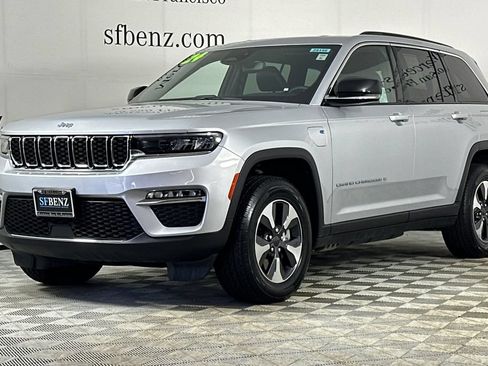 Used 2024 Jeep Grand Cherokee Limited 4xe AWD/4WD image 8