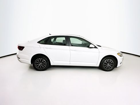 Used 2020 Volkswagen Jetta SE image 10
