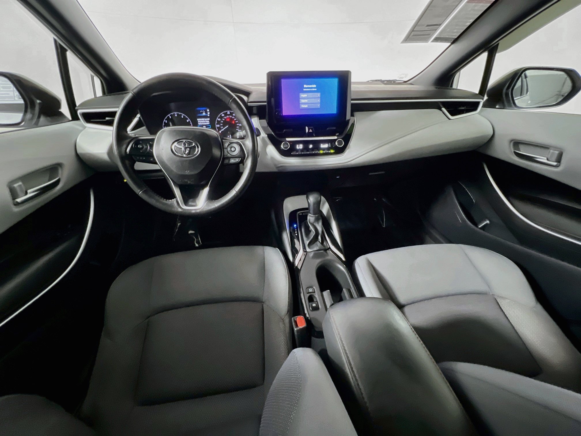 Used 2024 Toyota Corolla SE FWD image 29