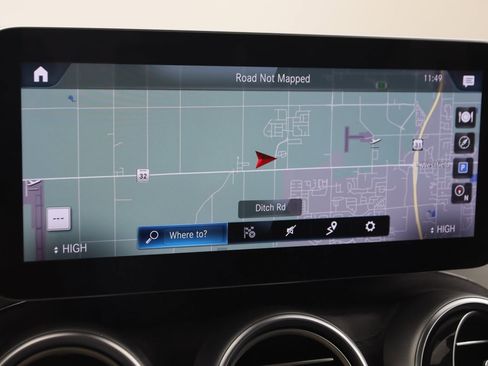 Used 2021 Mercedes-Benz GLC 43 AMG 4MATIC w/ Multimedia Package image 9