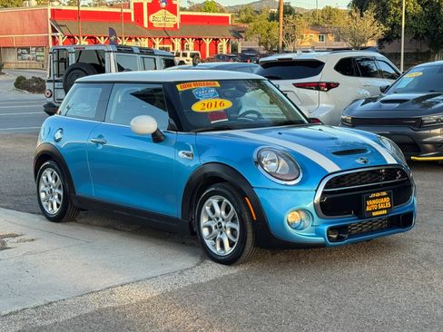 Used 2016 MINI Cooper S FWD image 2