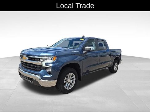 Used 2024 Chevrolet Silverado 1500 LT AWD/4WD image 7