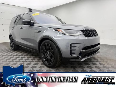 Used 2023 Land Rover Discovery S R-Dynamic AWD/4WD image 1