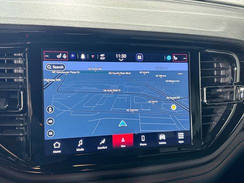 Used 2025 Dodge Durango GT image 16