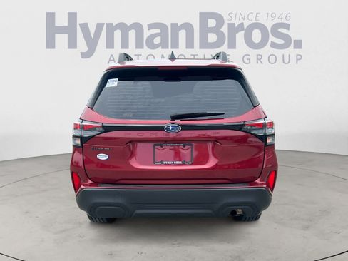 Certified 2025 Subaru Forester AWD/4WD image 4