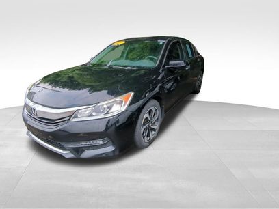 Used 2017 Honda Accord EX