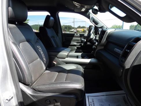 Used 2021 RAM 1500 Rebel AWD/4WD image 17