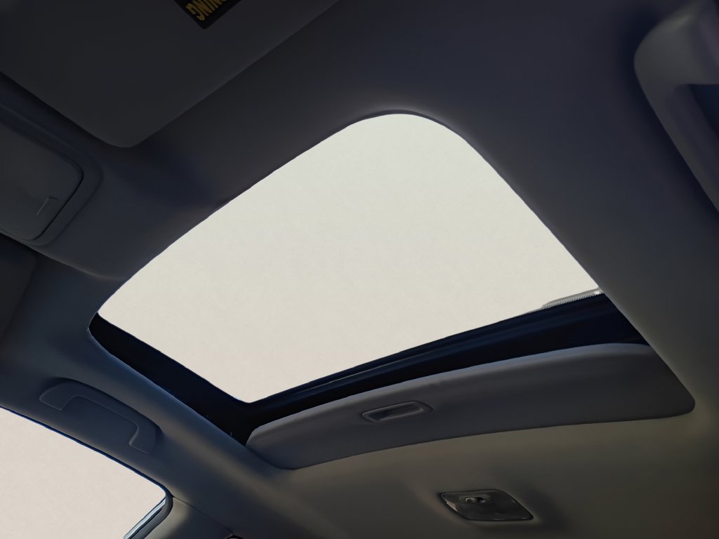 Used 2011 Honda CR-V EX-L image 2