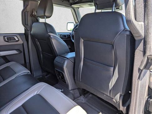 Used 2023 Ford Bronco Wildtrak AWD/4WD image 29