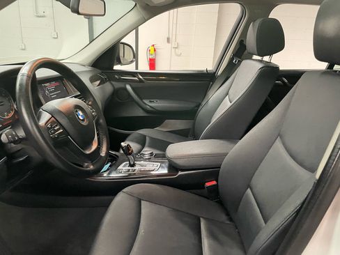 Used 2016 BMW X3 xDrive28i image 9