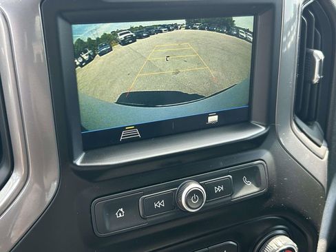 Used 2019 Chevrolet Silverado 1500 Custom w/ Custom Value Package AWD/4WD image 20