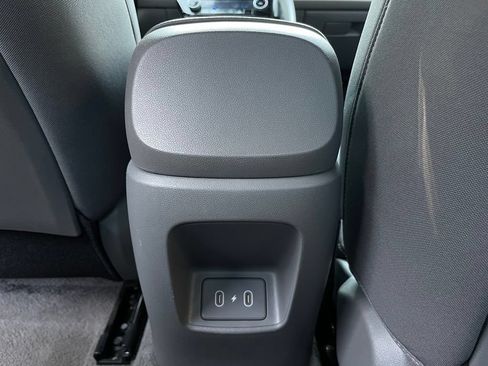 Used 2024 Hyundai Elantra SEL FWD image 27