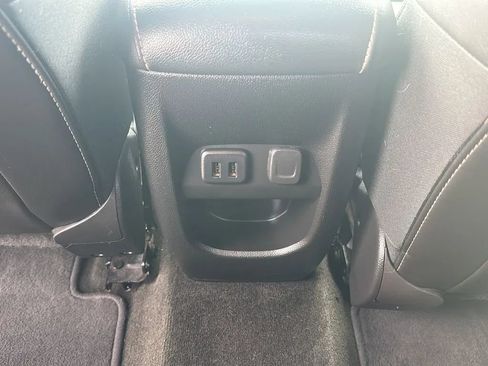 Used 2018 GMC Canyon Denali AWD/4WD image 19