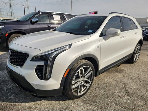 Used 2023 Cadillac XT4 Sport w/ Cold Weather Package image 2