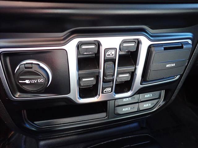 Used 2022 Jeep Gladiator Sport AWD/4WD image 15