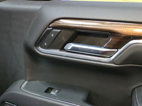 Used 2023 Chevrolet Silverado 1500 LT image 9