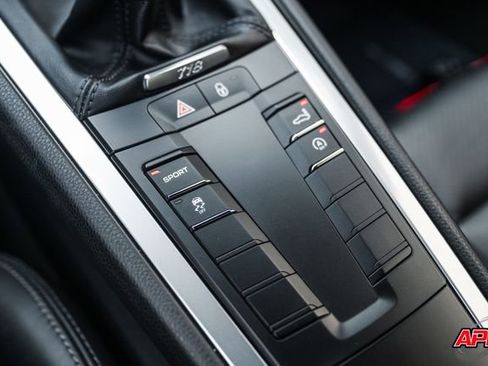 Used 2017 Porsche 718 Cayman image 18