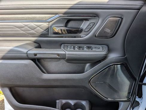Certified 2025 RAM 1500 Limited image 10