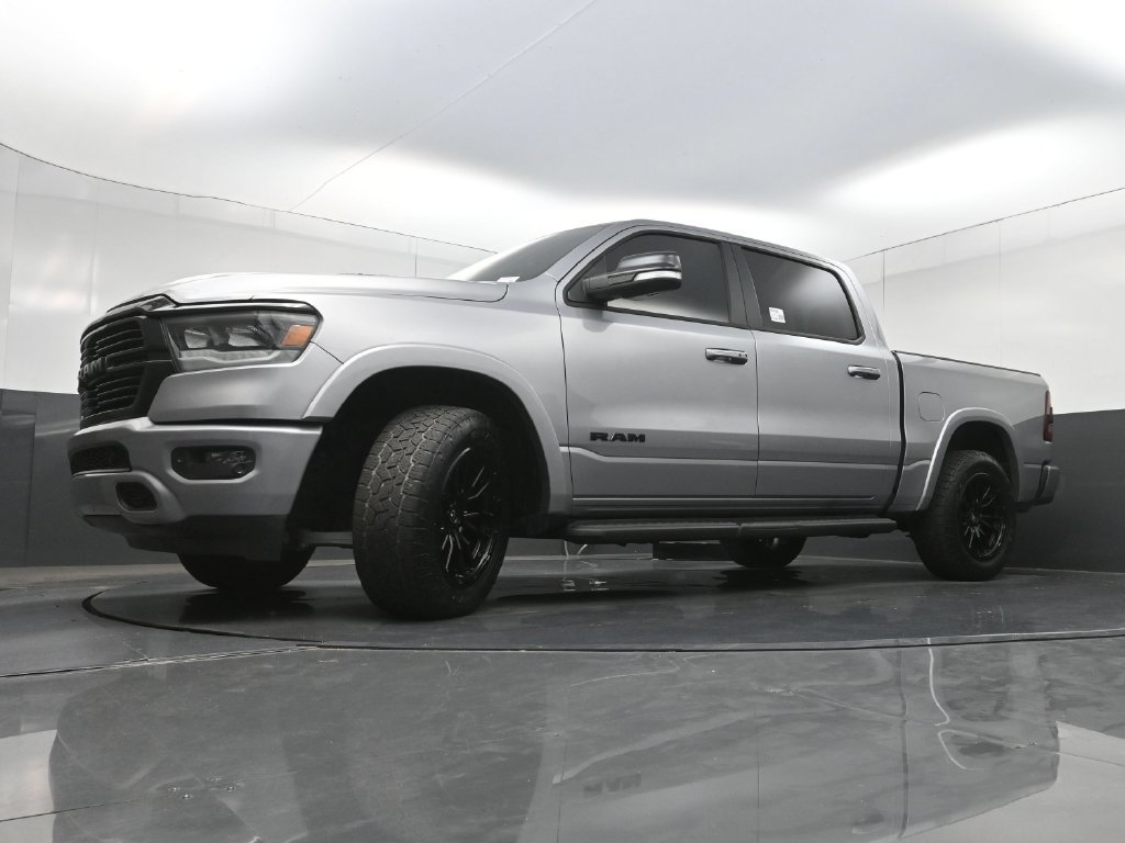 Used 2022 RAM 1500 Laramie AWD/4WD image 30