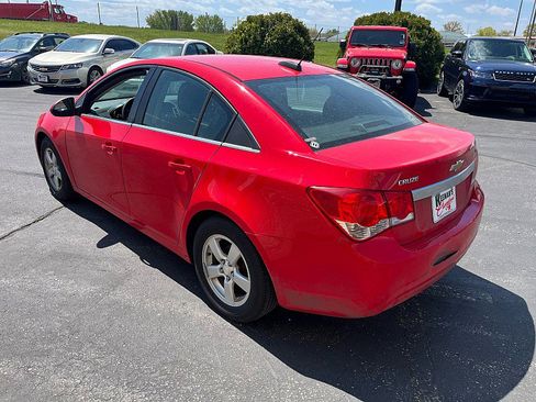 Used 2016 Chevrolet Cruze LT FWD image 6