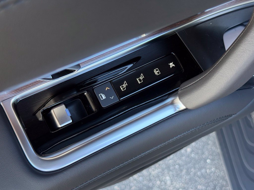 New 2027 Land Rover Range Rover SE AWD/4WD image 16